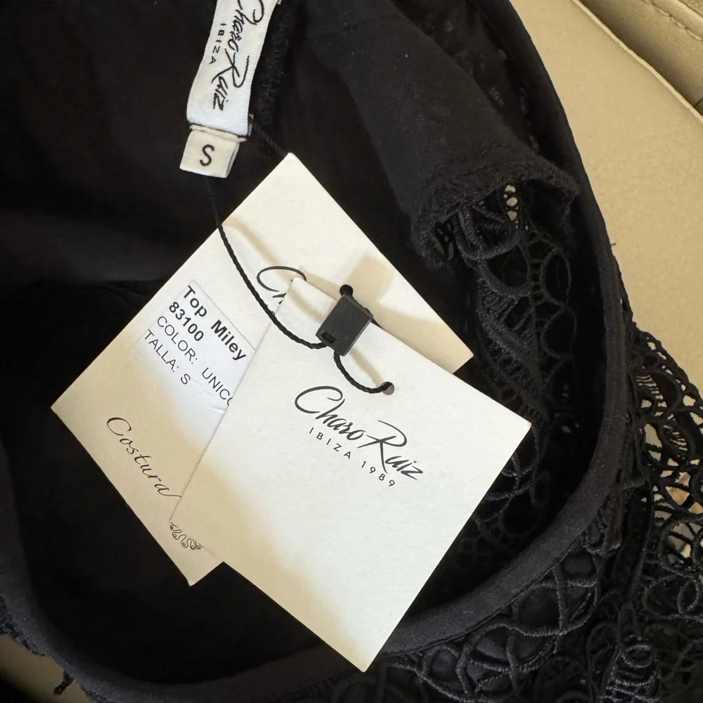 Charo Ruiz NWT Elegant Black Lace Women's Miley Top - Picture 4 of 5